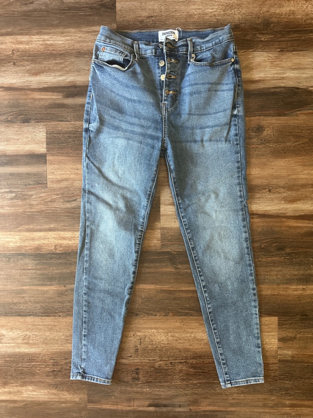 Denizen from Levi's High-Rise Tapered Jeans - Medium Blue Wash